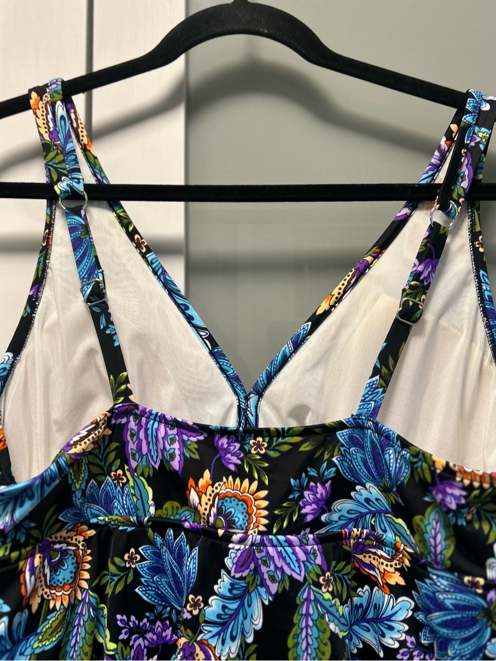 Swim Solutions Plus Size (16) Swimdress
Multicolor - Picture 4 of 9